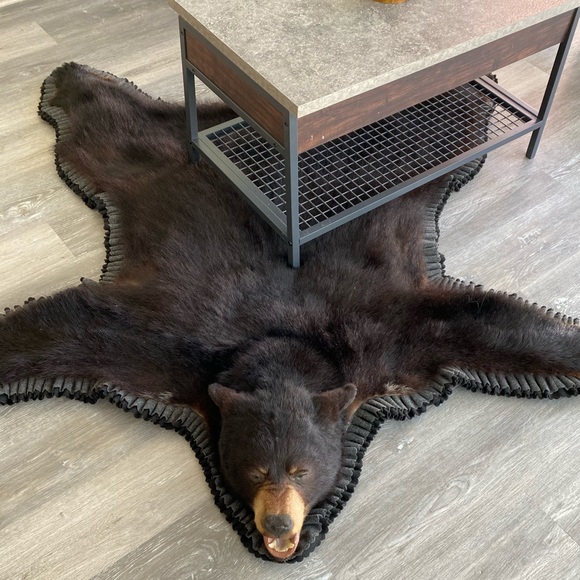 Handmade bear rug - Picture 2 of 10